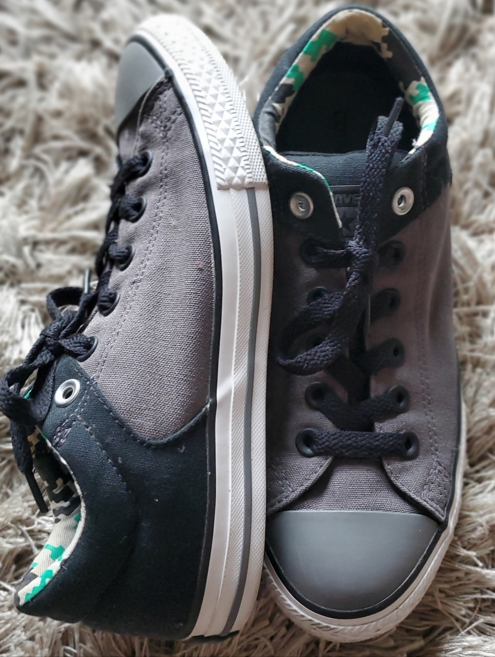 CONVERSE Gray/Black Big Kids 5.5